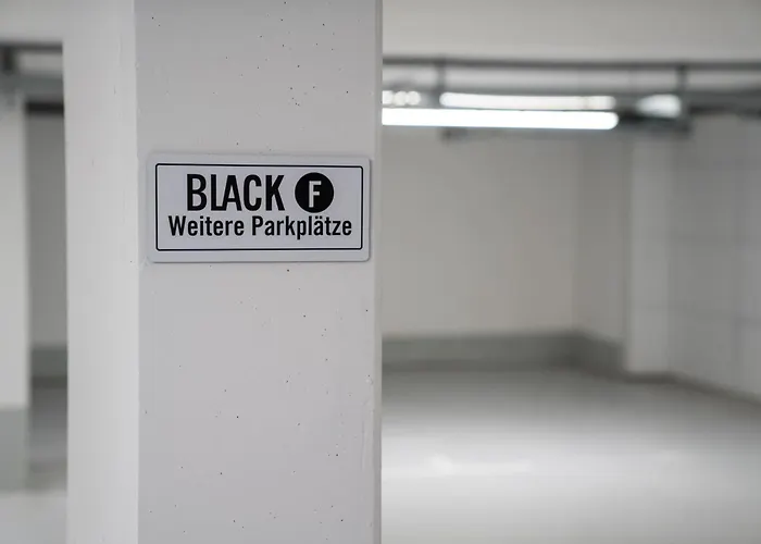 Black F House - Serviced Apartments Freiburg im Breisgau
